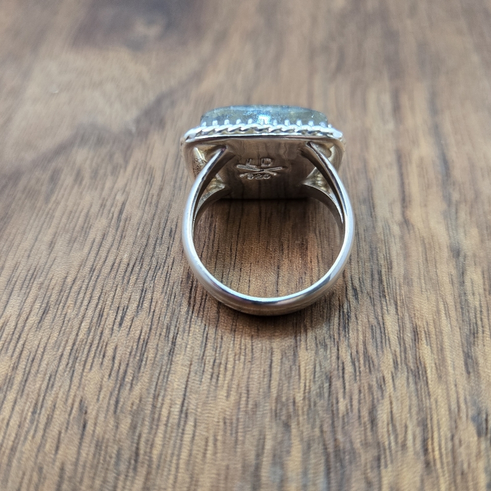 Labradorite Rectangular Sterling Silver Handmade Ring - Picture 9 of 12
